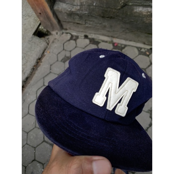 topi logo M