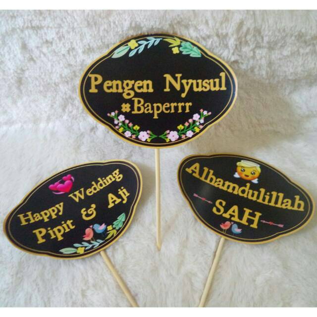 Props Tulisan Photobooth Wedding Lamaran Bisa Request Tulisan Dan Warna Dasar Shopee Indonesia