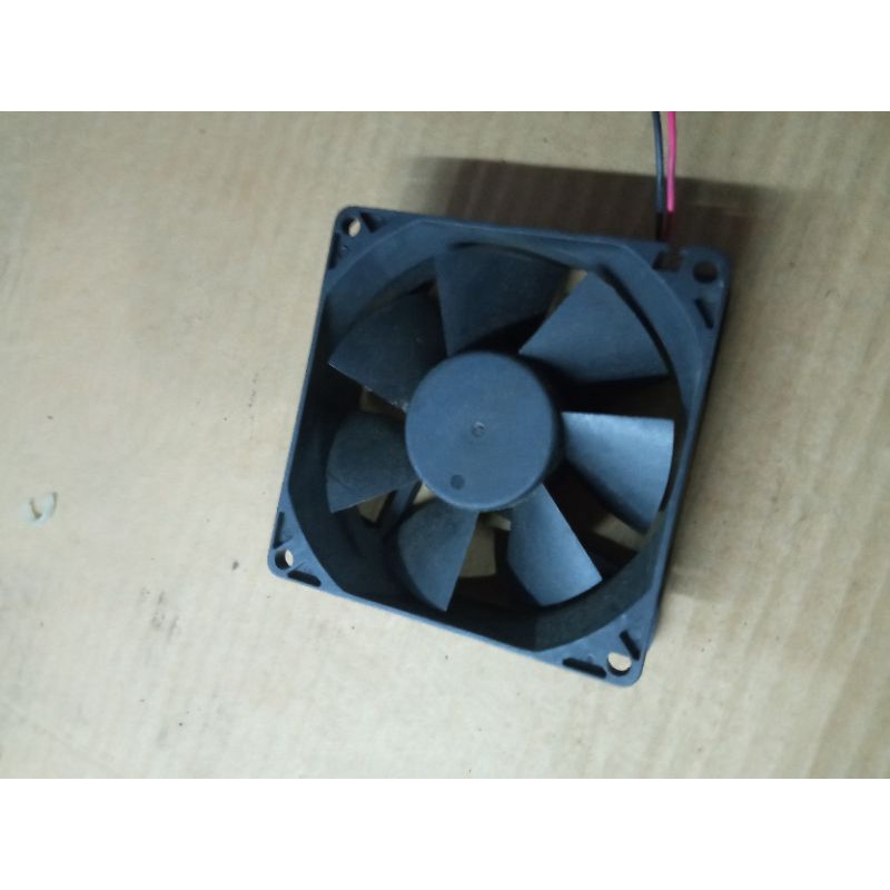 kipas dc 12v 8x8cm