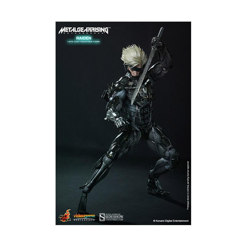 HOT TOYS VGM 17 METAL GEAR RISING RAIDEN