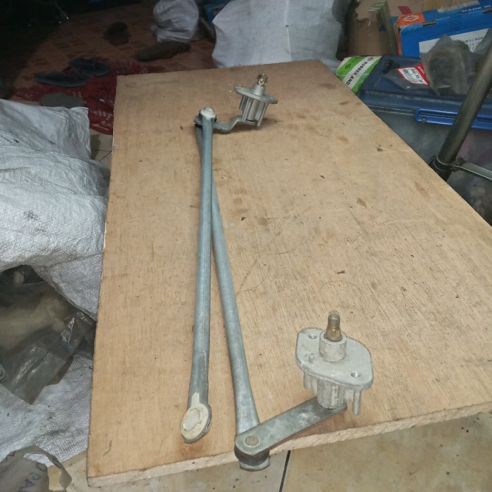 link wiper stang wiper mazda 323 interplay 90 94