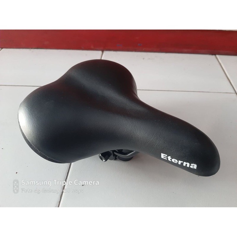 Sadel sepeda onthel mini lipat citybike eterna bicycle saddle empuk lebar