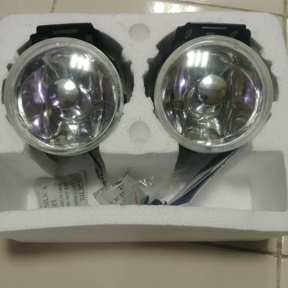 foglamp lampu SOROT kabut BUMPER DEPAN MOBIL MODIFikasi isuzu panther new touring BULAT UNIVERSAL
