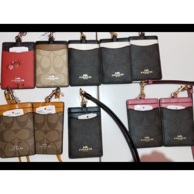 

Coach id tag lanyard original