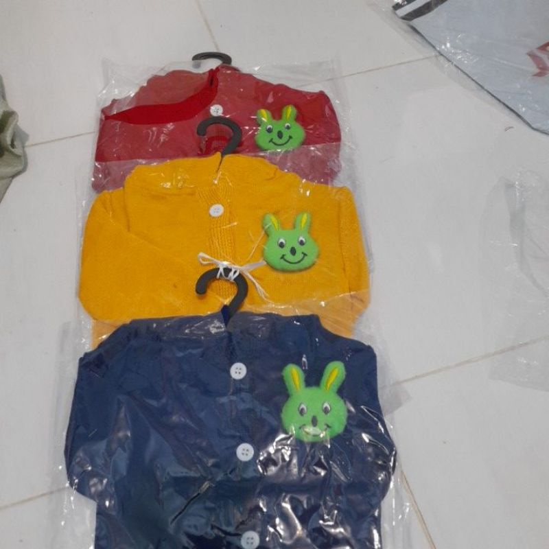 jaket bayi Rajut  dan Bludro + hanger