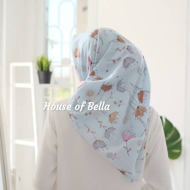 Hijab Polycotton Motif Bunga/Bella Square Motif