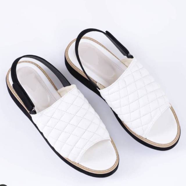 Sandals prily / Sandal Slip Wanita / Sandal Wanita Fashion Terbaru 2020 / Bisa COD