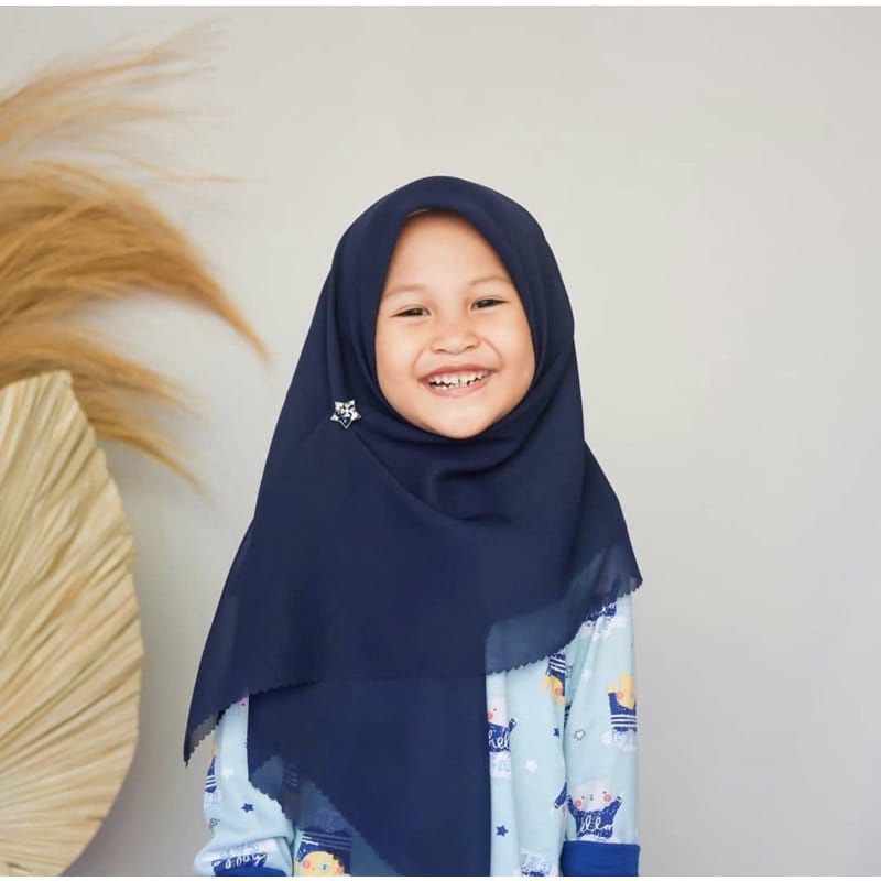 HIJAB SEGIEMPAT KIDS / HIJAB ANAK / BELLASQUARE ANAK / JILBAB ANAK POLOS / KERUDUNG ANAK
