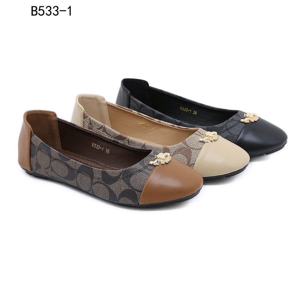 Signature and Leather Flat Shoes B533-1