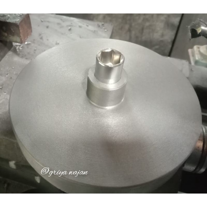 Toserba_klaten LOYANG/WAJAN/CETAKAN KUE LEKER PUTAR UK 16CM MODIF SOK