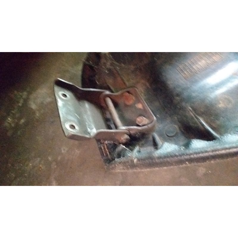 engsel jok satria 2tak