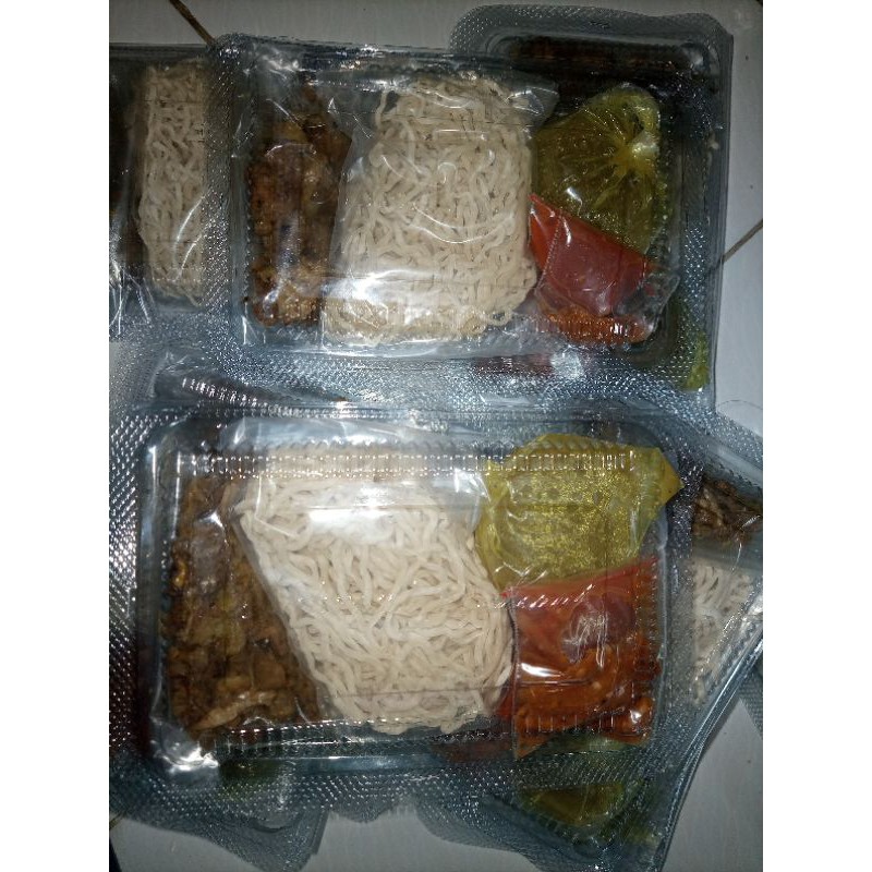 

mie ayam instan