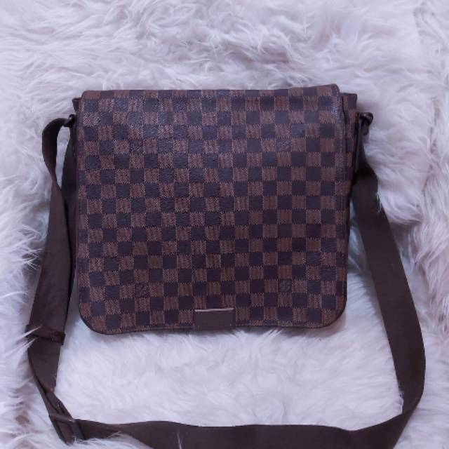 Tas Louis Vuitton Paris preloved