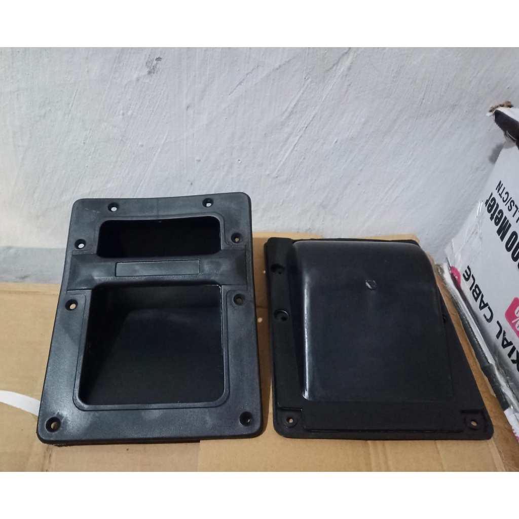 Handle Box Speaker Plastik