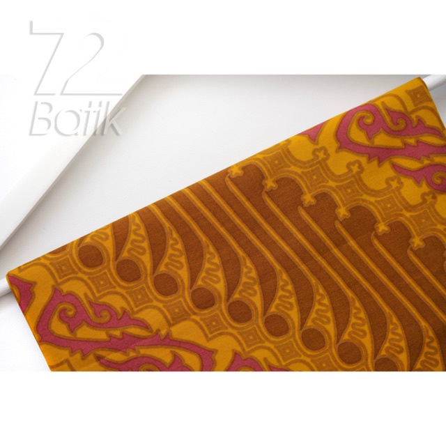 KEMEJA BATIK PRIA Slimfit Lengan Panjang Premium Motif Parang Warna Kuning Orange Slim Fit 729930 Cap 72 - Baju Kemeja Atasan Pakaian Setelan Batik Pria Cowok Laki Laki Remaja Keluarga Kantor Lengan Panjang Modern Slimfit Slim Fit Premium Kekinian