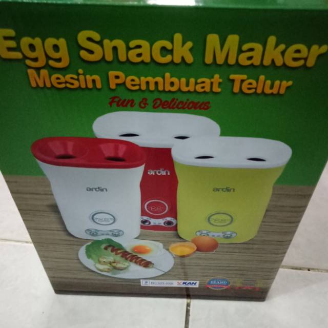 Mesin pencetak sosis telur(SOSTEL)
