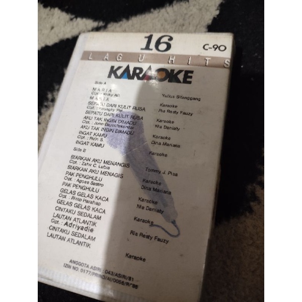 kaset pita 16 lagu hits karaoke