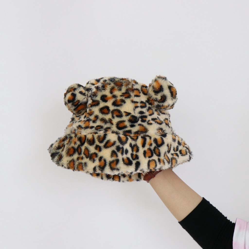 Topi Bucket Bulu Telinga Wanita Pria Dewasa Beruang Fashion Korea Karakter Animal Pom Pom Visor Pancing Bahan Bulu Lembut hangat Korean Style Aesthetic Chikoisme