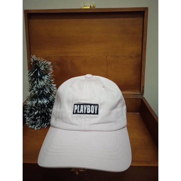 Topi PlayBoy