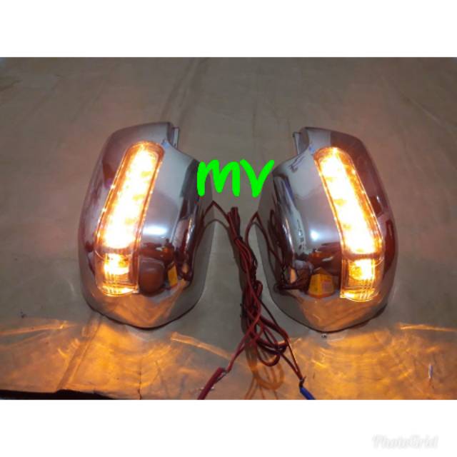 Cover spion Datsun Go