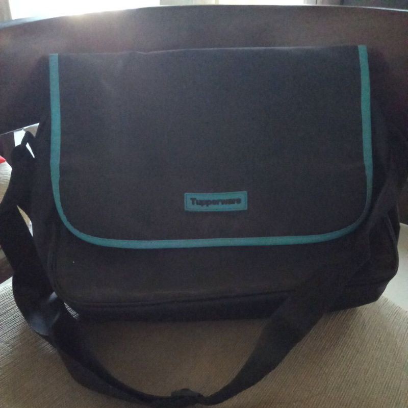 Tas Latop Tupperware
