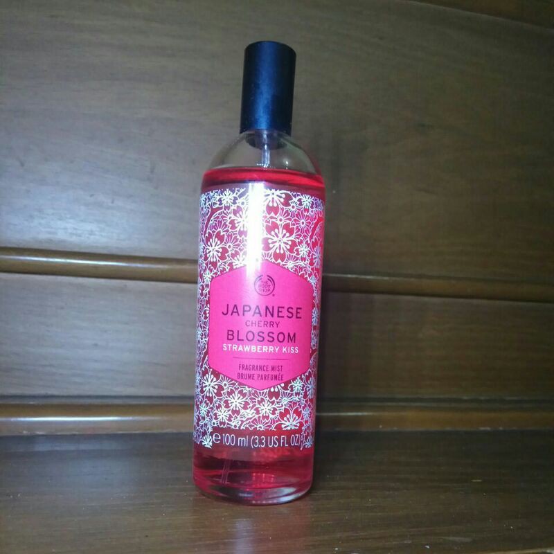 parfum Japanese Cherry Blossom Strawberry kiss