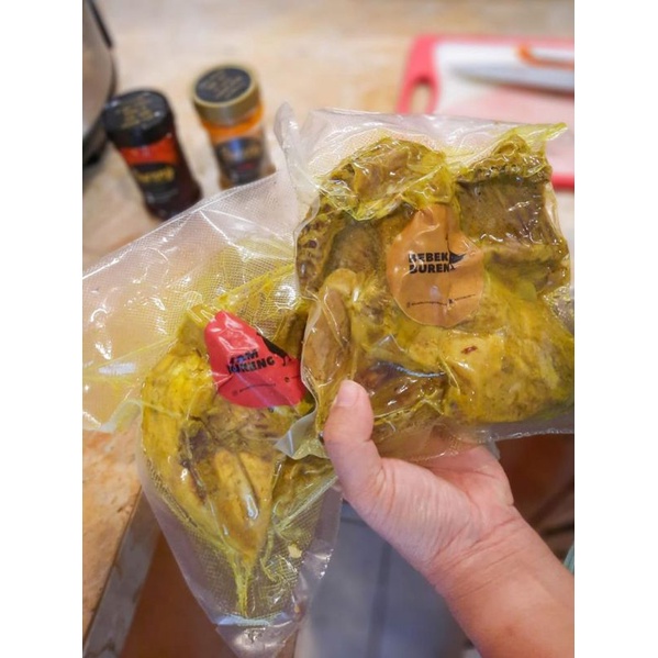 

PROMO!! AYAM UNGKEP FROZEN 1 KG BURENG BUMBU IRENG SIAP GORENG