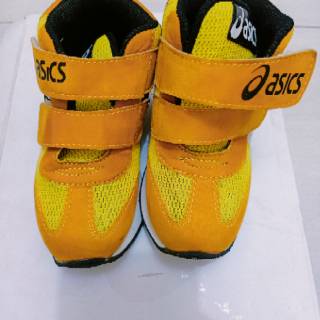  SEPATU  ANAK ORIGINAL ASICS BAHAN LEMBUT TAHAN LAMA 