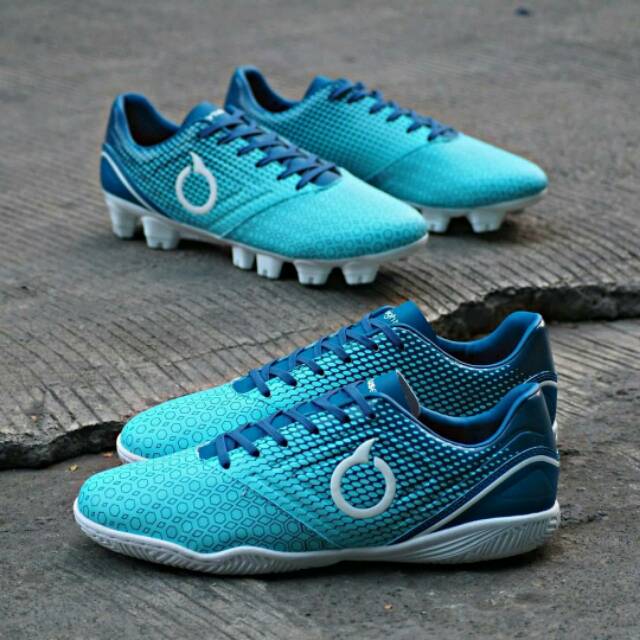 SEPATU BOLA & FUTSAL ORTUSEIGHT GENESIS  IN & FG