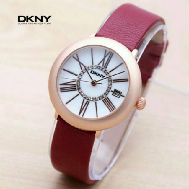 Jam tangan wanita DKNY