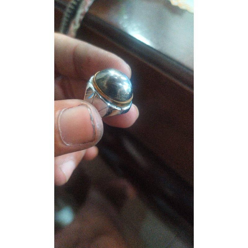 cincin batu meteor