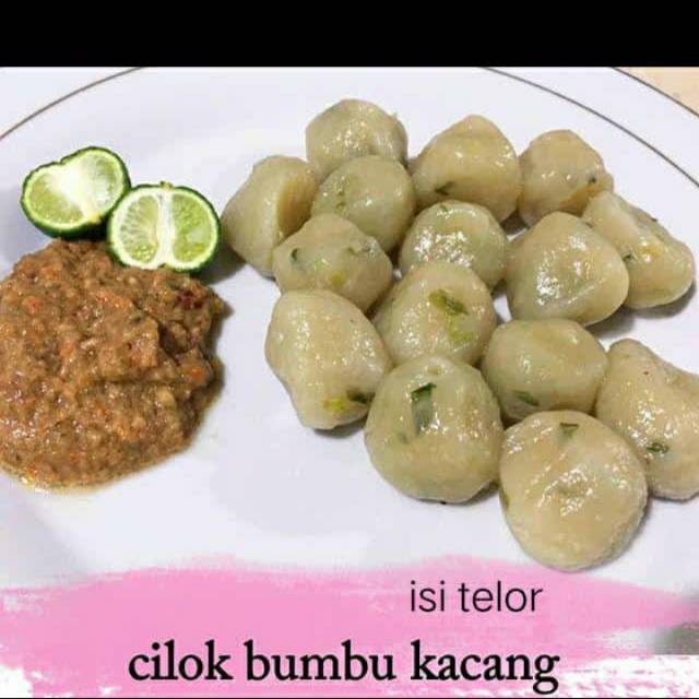 

Cilok bumbu kacang