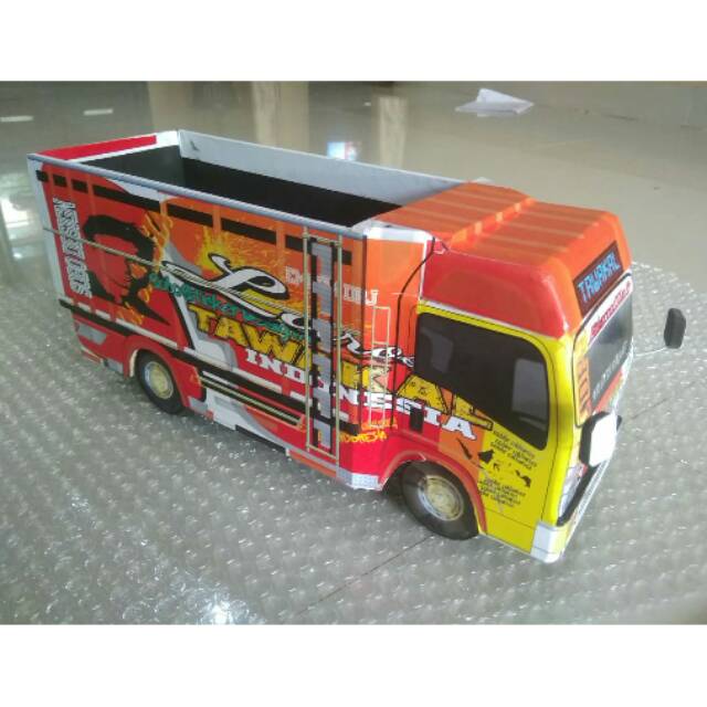  Miniatur  Truk  TAWAKAL  Shopee Indonesia 