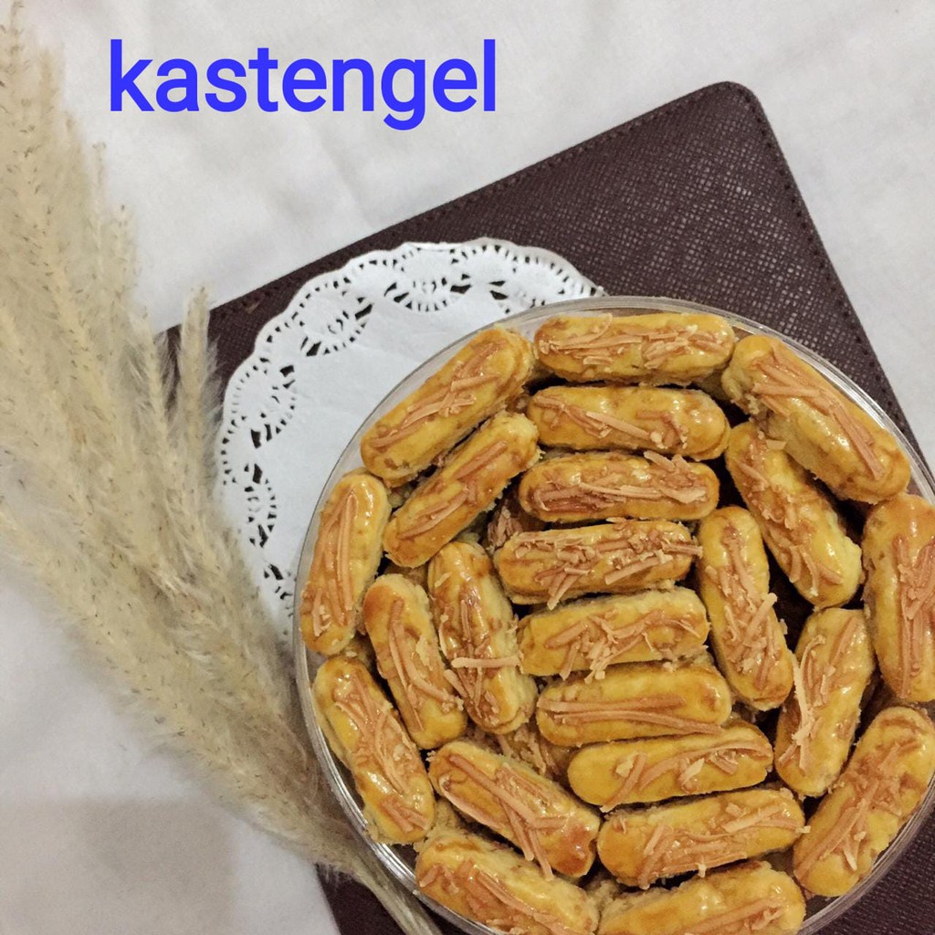 

KUE LEBARAN (NASTAR KEJU)