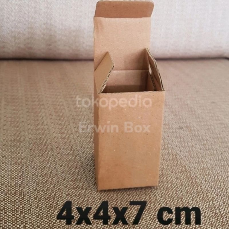 

Kardus Box uk. 4x4x7 cm Kotak Karton Die Cut