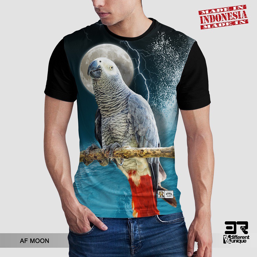 Kaos Print African Grey Parrot Moon