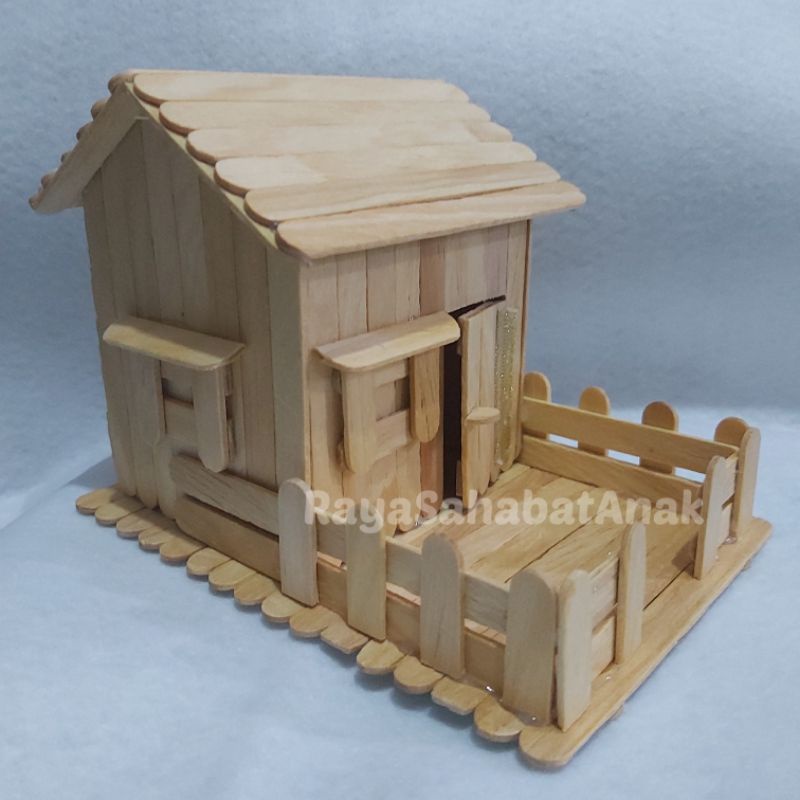 Miniatur Rumah dari Stik Es Krim