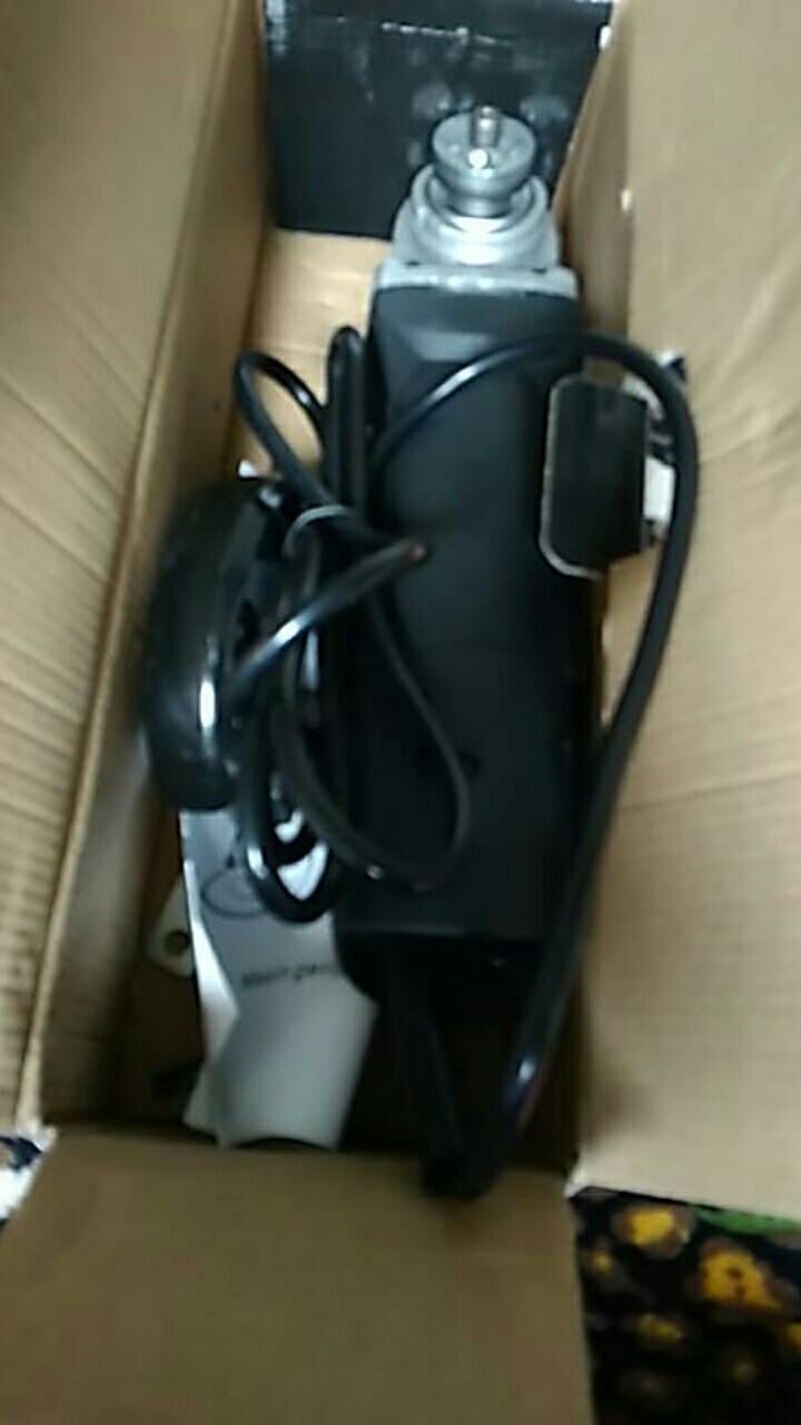 Eelic Meg-e480 Mesin Grinda 480 Watt  4 Inch Potong Besi