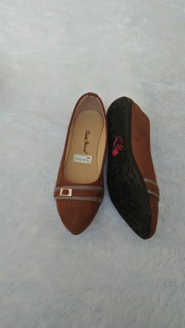 SEPaTU FLAT WANITA