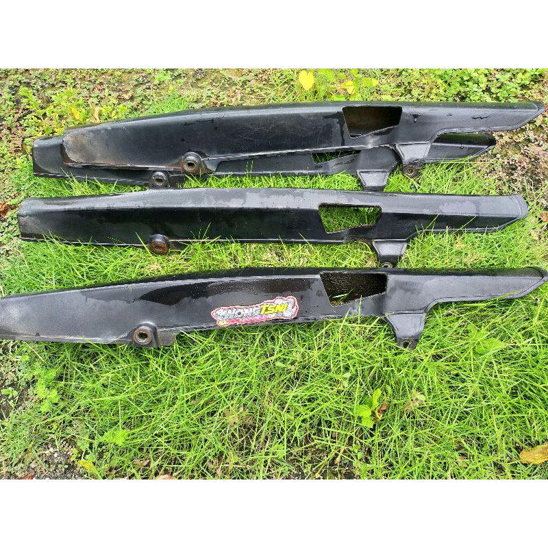 katengkas tutup rantai tiger revo tirev ori copotan motor