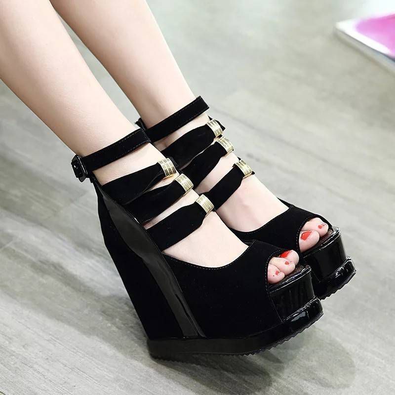 SEPATU WANITA BOOTH WEDGES TINGGI R15 | SEPATU PESTA