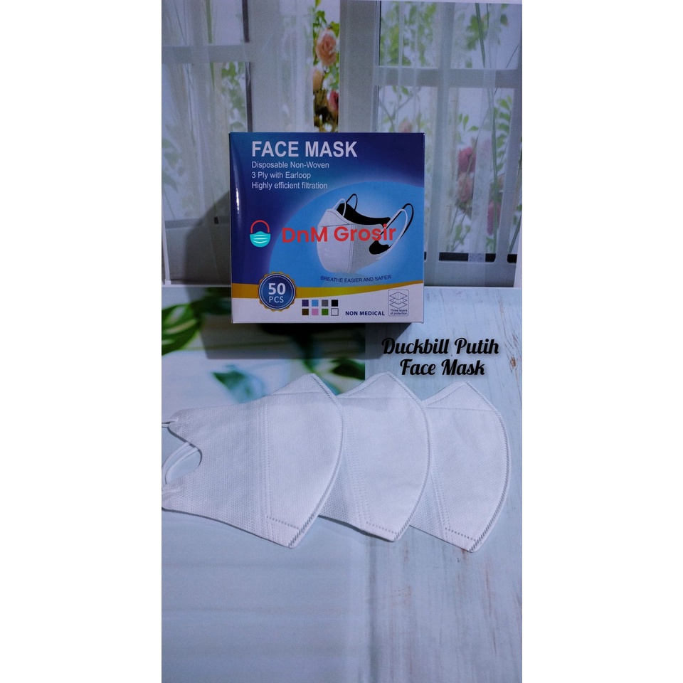 Masker Duckbill Hitam Putih Face Mask 3 ply isi 50 Pcs