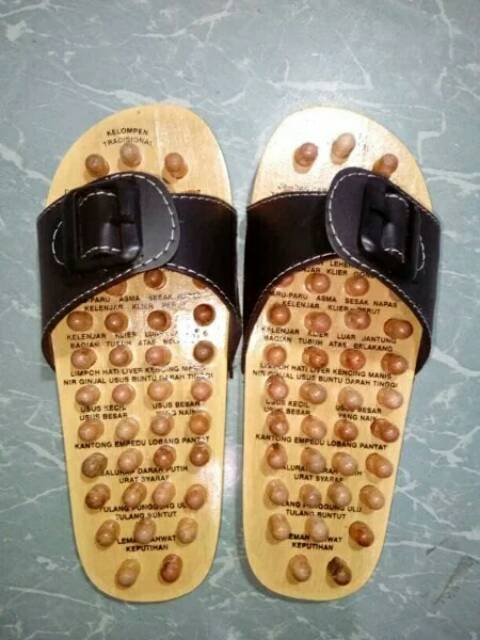 Pijat Dan Sandal Terapi Kayu, Sandal Pijat Repleksi Kayu, Sendal Pijat Kesehatan Kayu