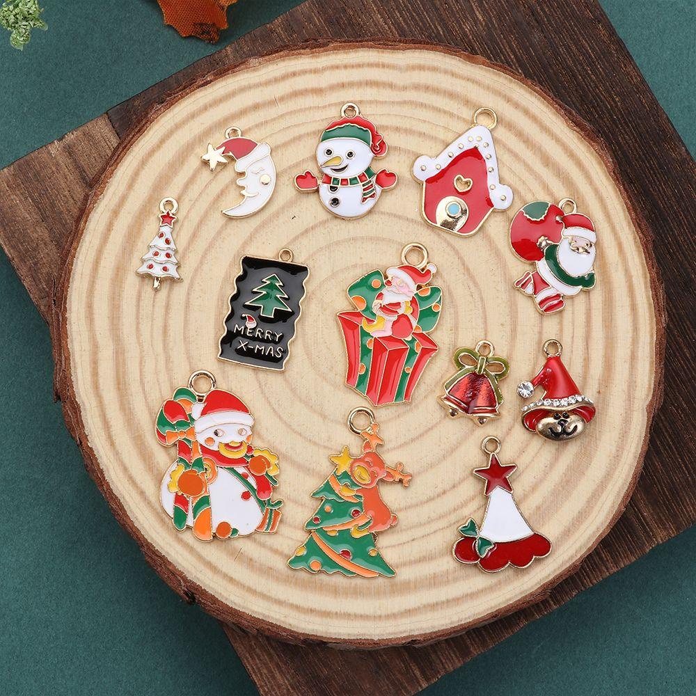 Solighter 10 Pcs Enamel Charms DIY Handmade Kalung Gelang Santa Claus Liontin