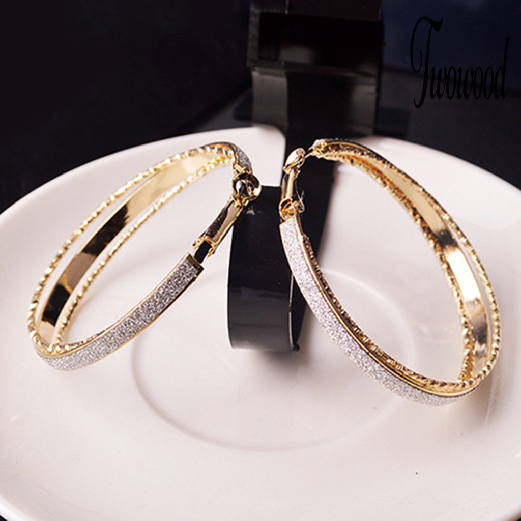 1 Pasang Anting Juntai Bentuk Bulat Bahan Alloy Untuk Wanita