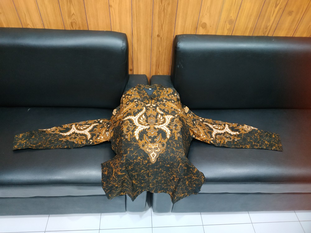 Ajibhanu Kemeja Batik Pria Full Furing Katun Primisima Batik Solo Batik Pria Eksklusif Modern