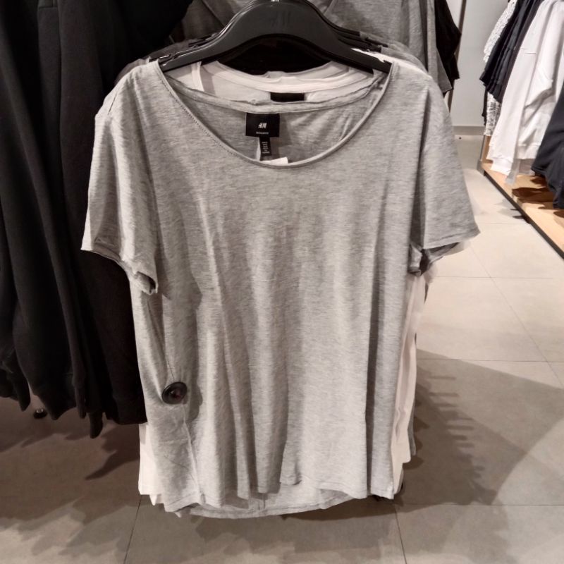 JASTIP [H&M] -KAOS POLOS COWO UNFINISHED KAOSPOLOS KAOSCOWO KAOSPRIA JASATITIPHNM JASATITIPBELI TITI