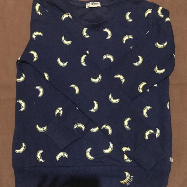 preloved sweater nevada