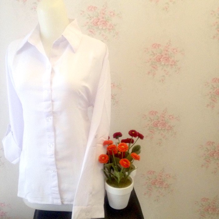 Ako Kemeja Wanita Warna Hijau Soft Motif Garis Terbaru ZO950 Kemeja Blus Putih Polos Wanita Silk Tos