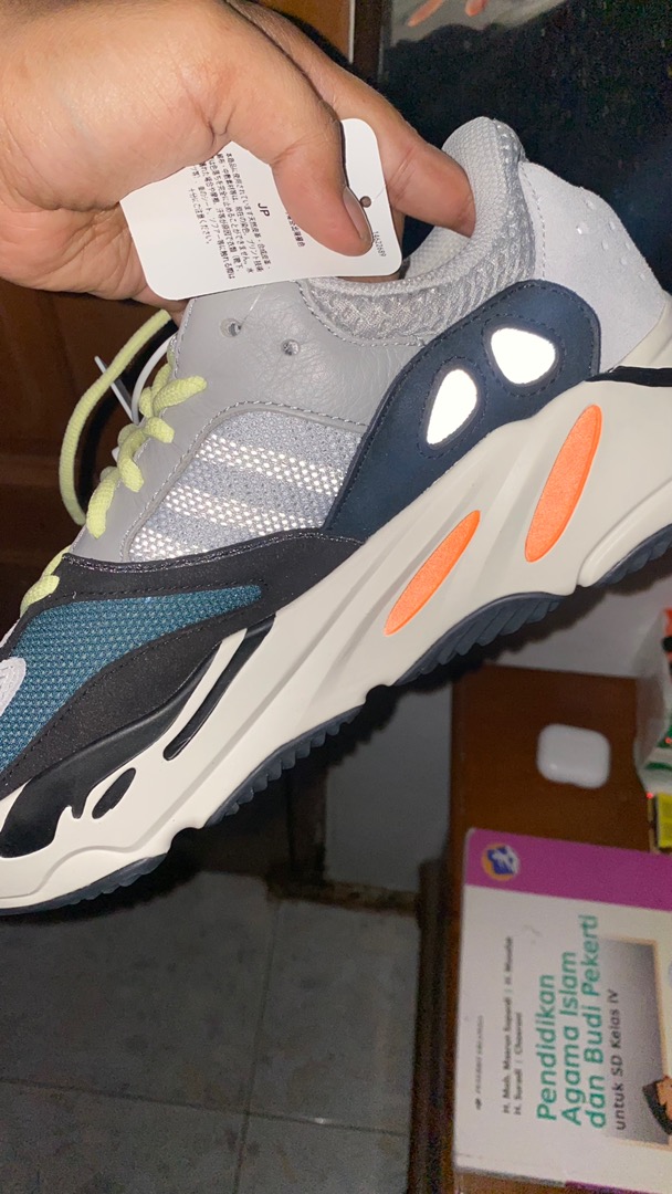 yeezy 700 wave runner unboxing